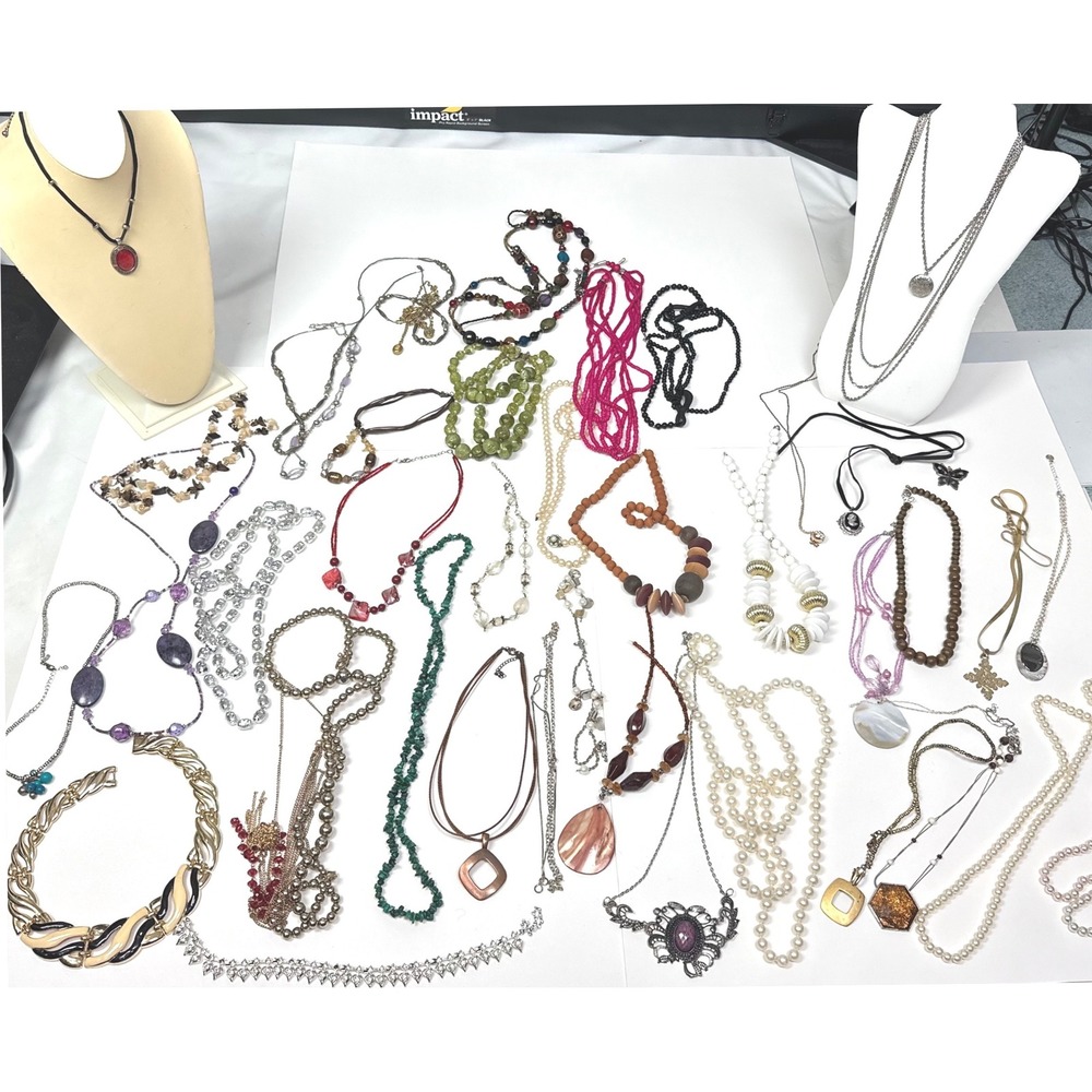 Mixed Lot Fashion Necklaces Statement Beaded Faux Pearl Boho Pendant 30+ Pieces